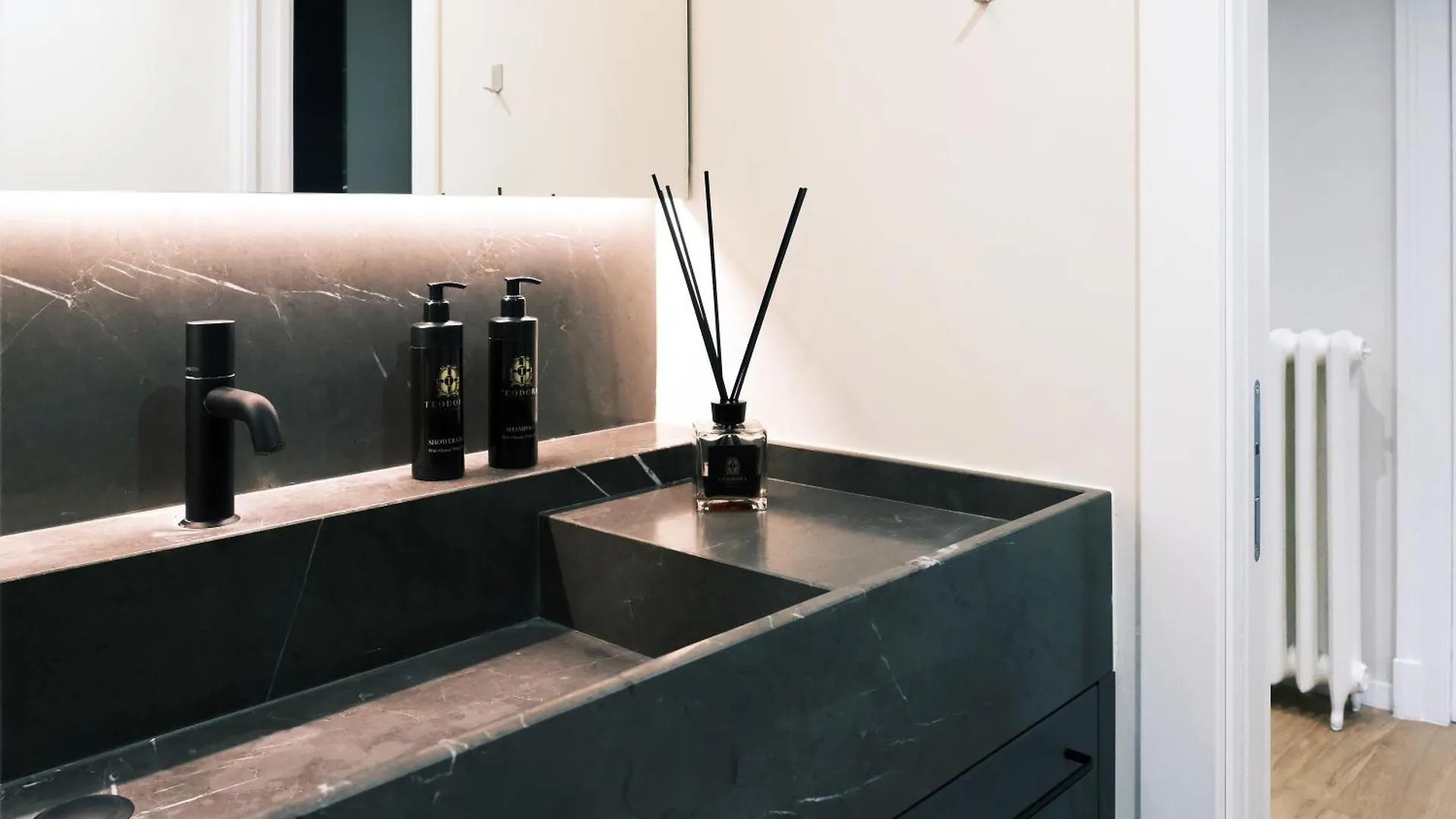 Comecasa Fashion Apartment In Via Mantova Milan